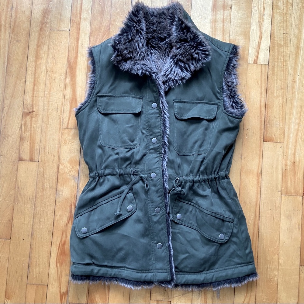 cupcakes & cashmere | Faux Fur & Canvas Vest